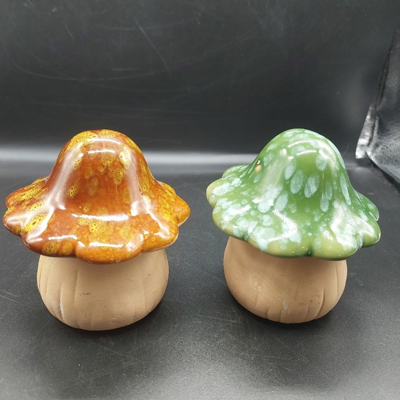 Unbranded Other - Ceramic Mushroom Garden Statue, Green Toadstool, Mushroom Figurine, Fairy Garden